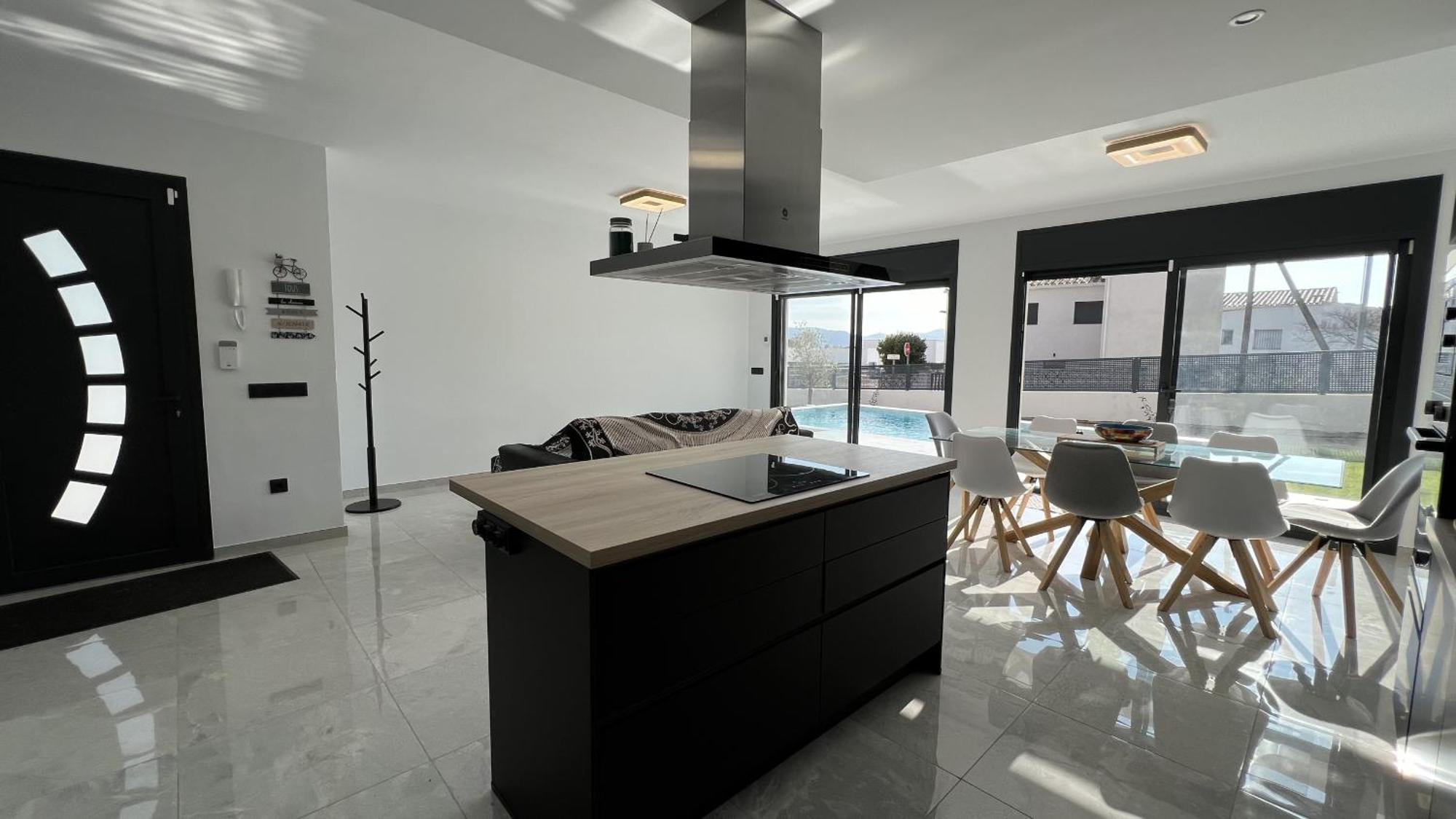 הוילה Palau Saverdera Casa Moderna Roses Con Piscina Y Jardin Mas Bosca, Roses מראה חיצוני תמונה